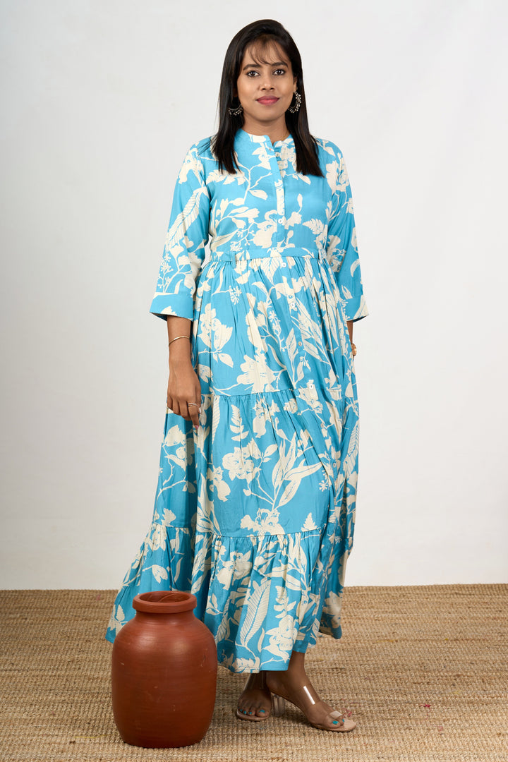 The Nesavu Womens Flared Kurthas Elegant Crepe Birthday Dresses for Women with Floral Print and Maxi Flared Design Nesavu Crepe Birthday Dresses Women Floral Print Maxi-Length Flared Fit | The Nesavu