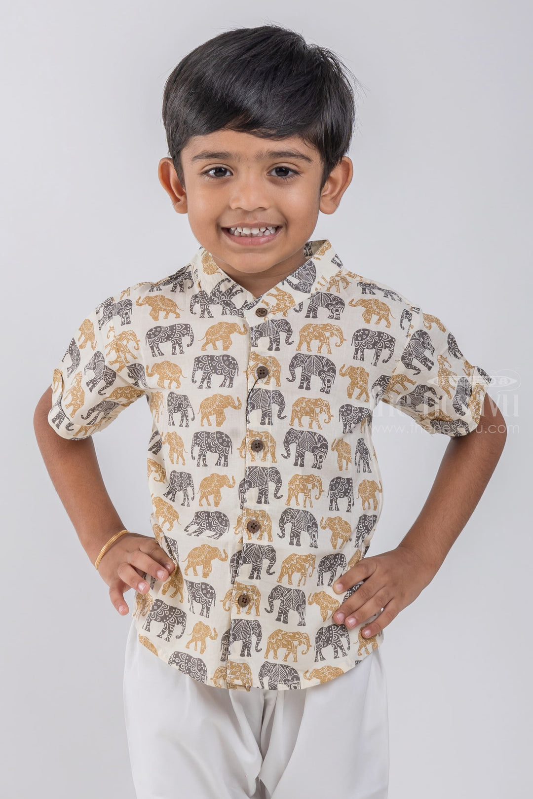 The Nesavu Boys Cotton Shirt Elegant Elephant Design Printed Half White Cotton Shirt for Boys psr silks Nesavu 14 (6M) / Half White / Cotton BS040B