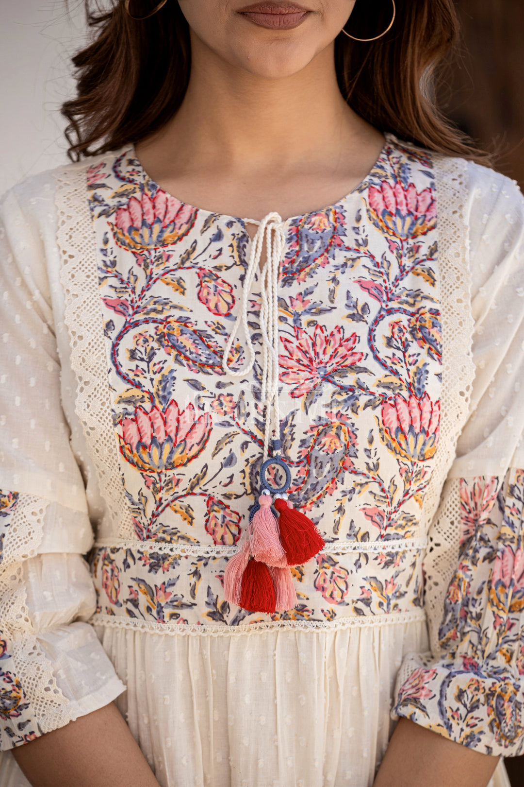 The Nesavu Womens Flared Kurthas Elegant Georgette Womens Christmas Party Outfits with Multicolor Embroidery and Flared Silhouette Nesavu Georgette Womens Christmas Party Outfits Colorful Embroidery Festive Flair | The Nesavu