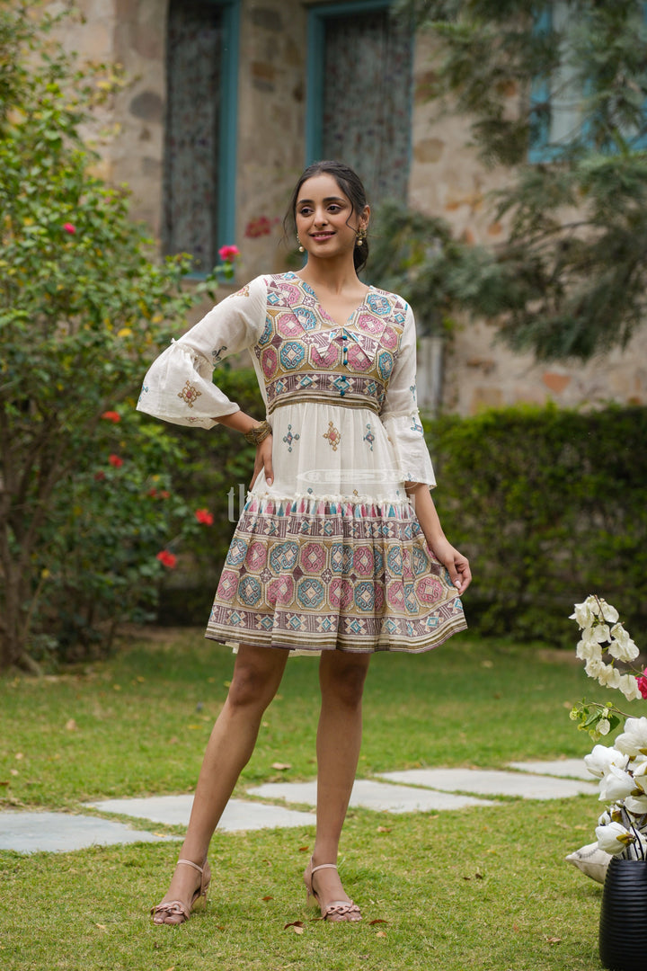 The Nesavu Womens Flared Kurthas Elegant Georgette Womens Printed Dresses with Flared Silhouette and Intricate Patterns Nesavu Elegant Womens Georgette Printed Dresses Flared Silhouette Family Gatherings | The Nesavu