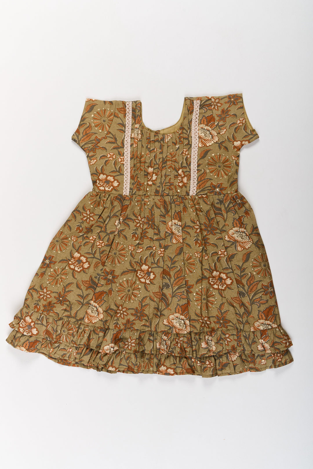 The Nesavu Girls Cotton Frock Elegant Green Cotton Party Wear Frock for Girls with Floral Prints and Ruffle Hem Nesavu Elegant Green Cotton Party Wear Frock Girls Floral Prints Ruffle Hem | The Nesavu