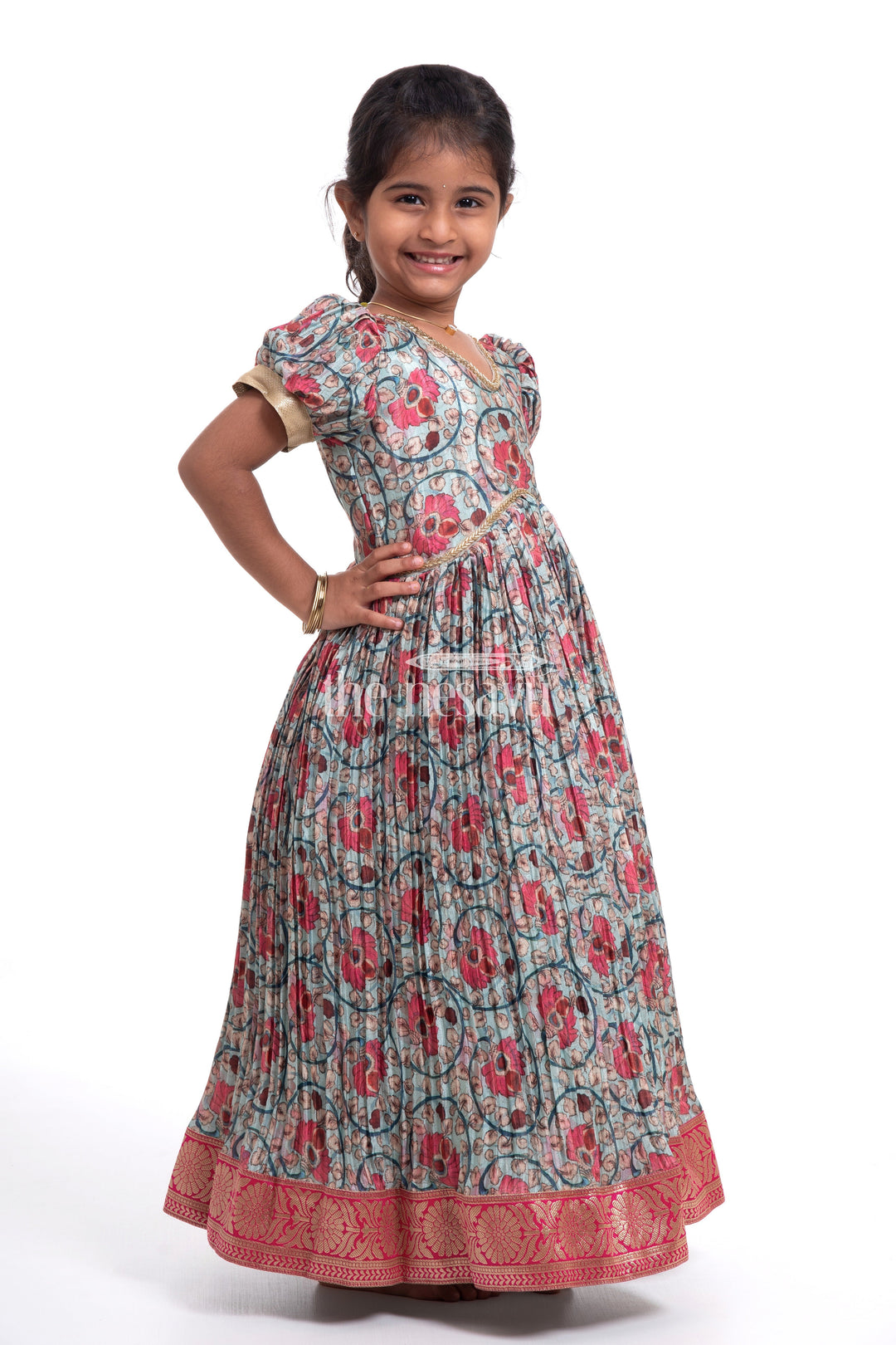 The Nesavu Girls Silk Gown Elegant Green Kalamkari Chinon Party Gown for Girls Nesavu Elegant Green Kalamkari Chinon Party Gown for Girls - Festive Wear | The Nesavu