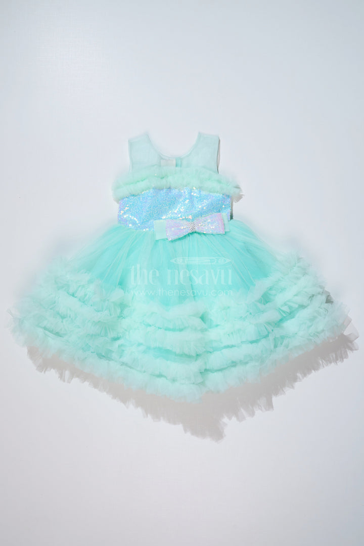 The Nesavu Girls Fancy Party Frock Elegant Green Net Dinner Dress for Girls with Ruffles and a Sequin Bow Nesavu Nesavu Elegant Green Net Dinner Dress Girls Ruffles Sequin Bow