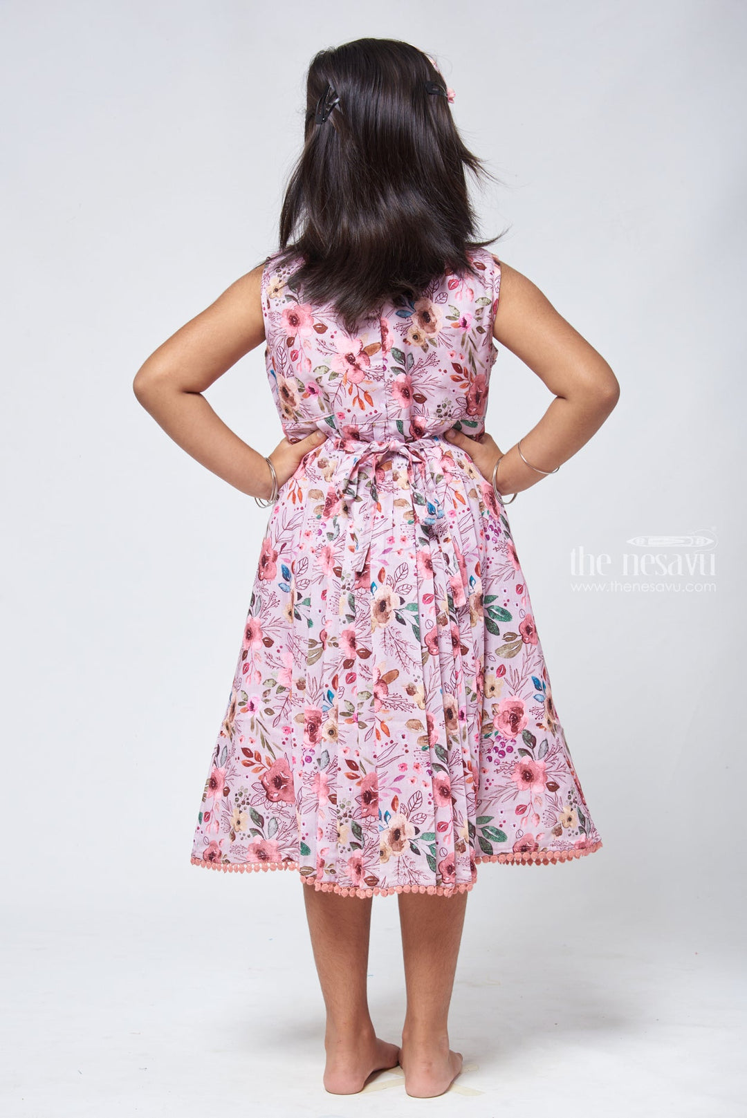 The Nesavu Girls Cotton Frock Elegant Salmon Floral Cotton Frock - Stylish Girls Attire Nesavu Baby Girl Cotton Dresses | Floral Print Cotton Frocks | The Nesavu