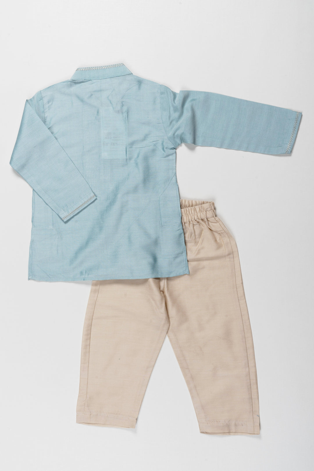 The Nesavu Boys Kurtha Set Elegant Sky Blue Boys Kurta Pajama Set - Perfect for Ceremonial Occasions Nesavu Elegant Sky Blue Boys Kurta Pajama Set | Perfect for Ceremonial Occasions | The Nesavu