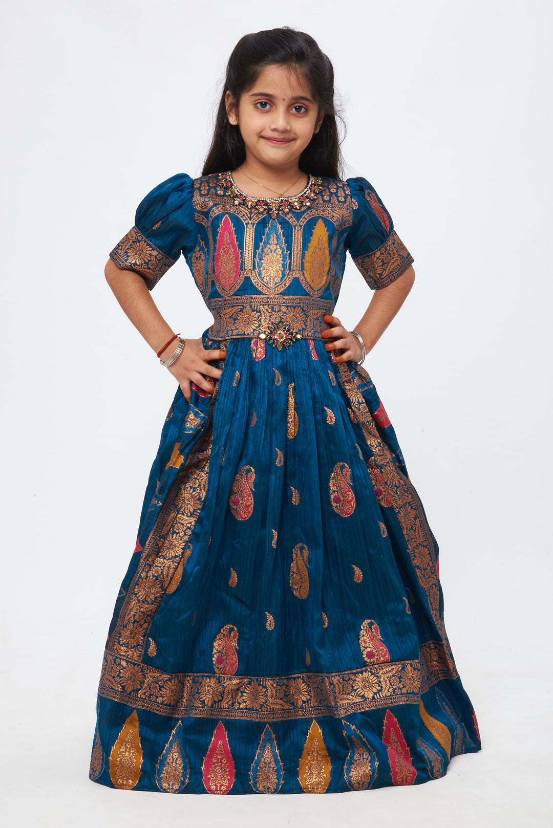 The Nesavu Girls Party Gown Emerald Elegance: Flowing Floral Printed Ethnic Anarkali Gown Nesavu 24 (5Y) / Blue / Viscose Silk GA158A-24 Teal Floral Printed Girls' Ethnic Gown with Matching Purse | Latest Anarkali Gown designs | The Nesavu