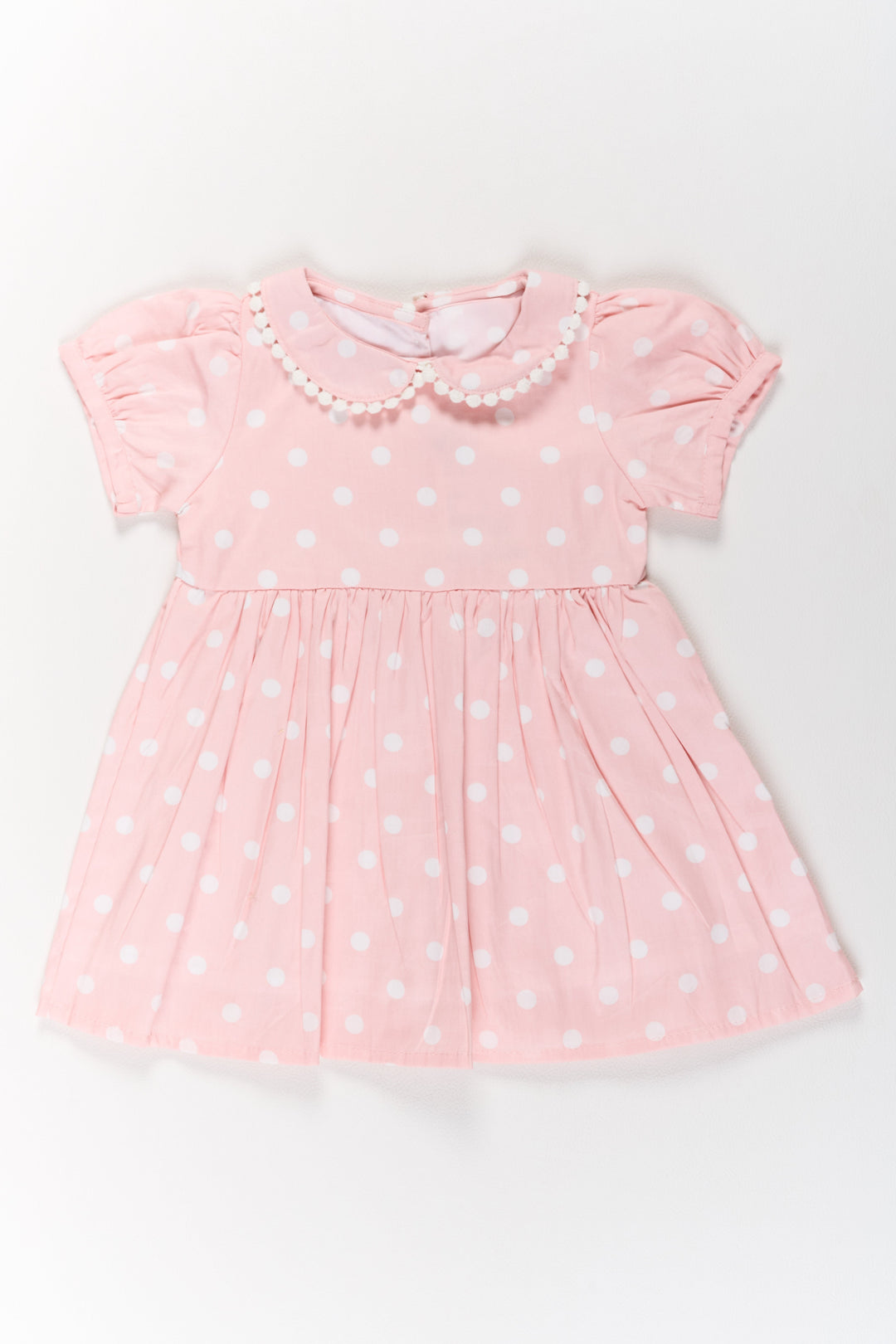 The Nesavu Girls Cotton Frock Ethnic Attire for Girls in Pink Polka Dot Print with Lace Collar and Puff Sleeves Nesavu 10 (NB) / Pink GFC1584B-10 Ethnic Pink Polka Dot Dress Girls Lace Collar Puff Sleeves | The Nesavu