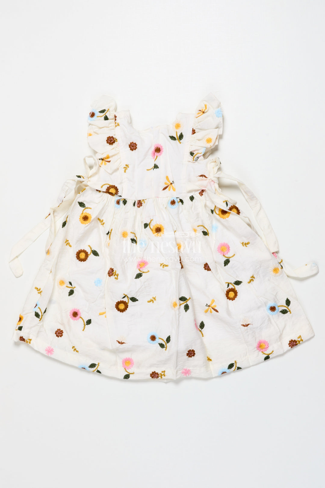 The Nesavu Girls Cotton Frock Everyday Cotton Frock for Baby Girls with Floral Threadwork Nesavu Nesavu baby girl cotton frock floral embroidery perfect everyday wear play