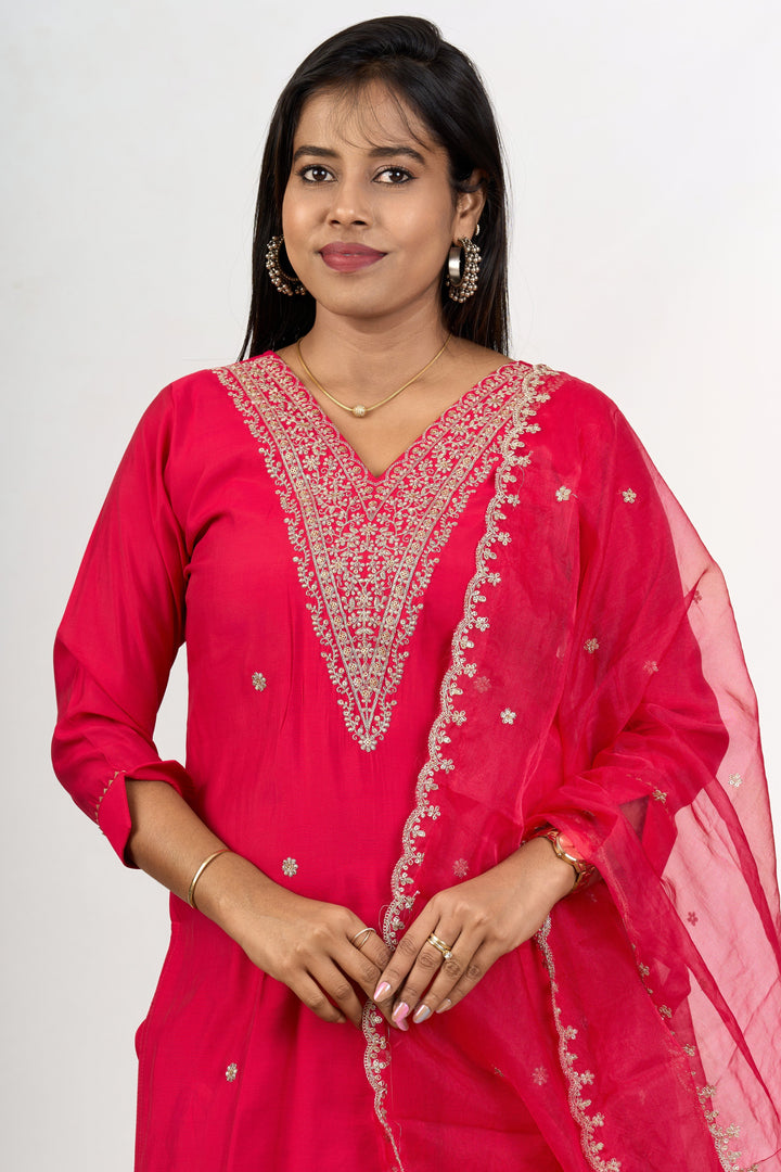 The Nesavu Womens Straight Suit Sets Exquisite Blend Silk Women'S Occasion Dresses with Gold Detailing Nesavu Women'S Blend Silk Occasion Dress Gold Embroidery Sheer Dupatta - | The Nesavu