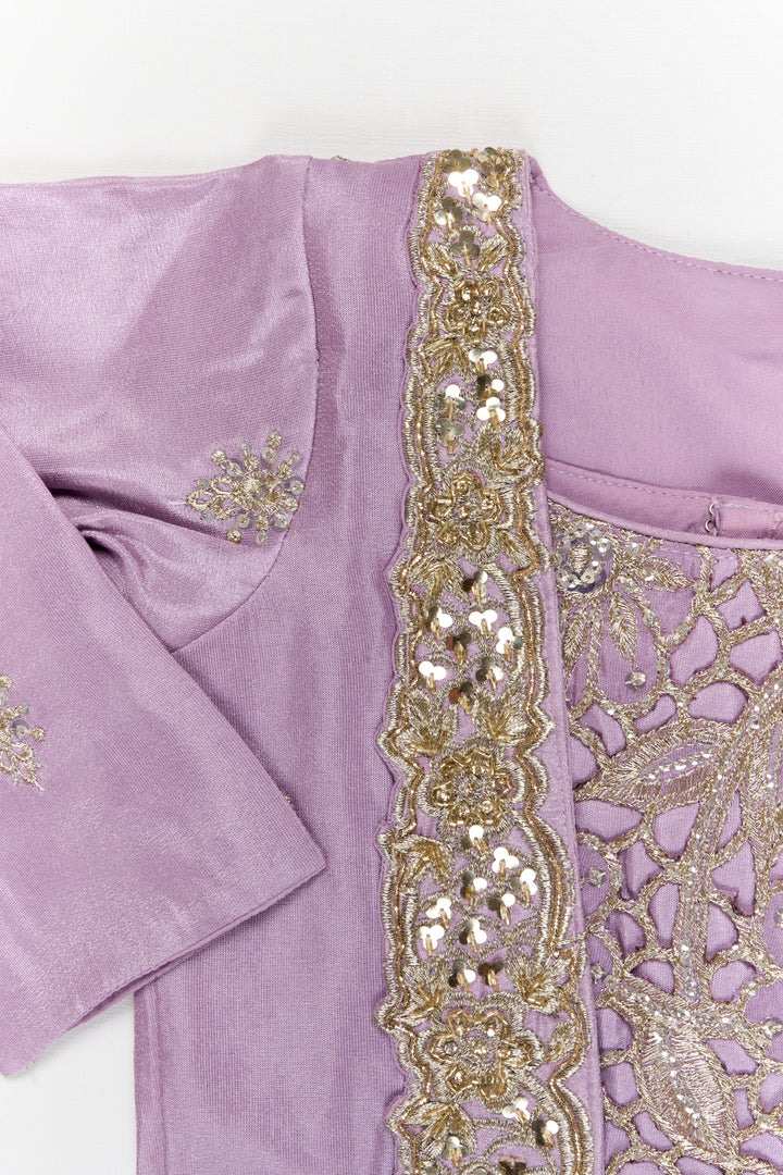 The Nesavu Girls Fancy Lehenga Fancy Lehenga Set for Girls with Cutwork Yoke for Weddings and Parties Nesavu Nesavu fancy lehenga set for girls with cutwork embroidered yoke for weddings and festive occasions