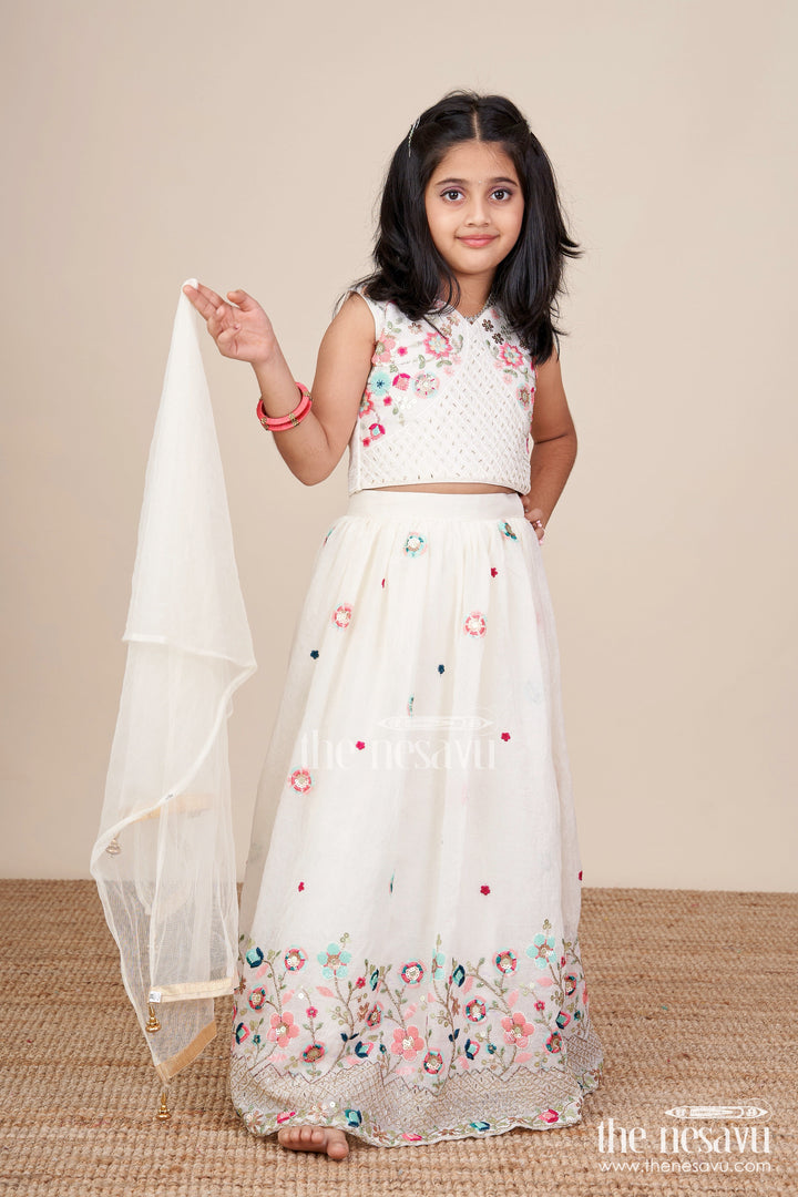 The Nesavu Girls Lehenga Choli Floral Embroidered Lehenga Choli Set for Girls in Designer Georgette Nesavu 24 (5Y) / Half white GL724A-24 Nesavu designer lehenga choli set girls floral embroidery  perfect weddings parties