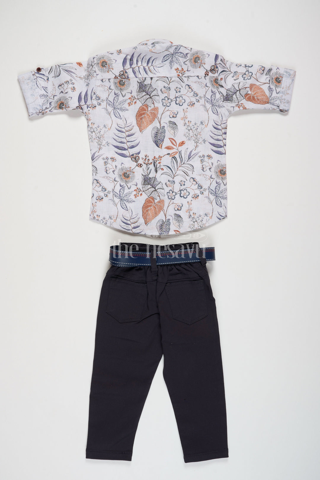 The Nesavu Boys Casual Set Floral Print Boys Casual Shirt with Black Pants, Flax Cotton Blend Outfit for Special Occasions Nesavu Nesavu Boys Floral Print Shirt Black Pants Flax Cotton Blend Casual Set Festive Occasions