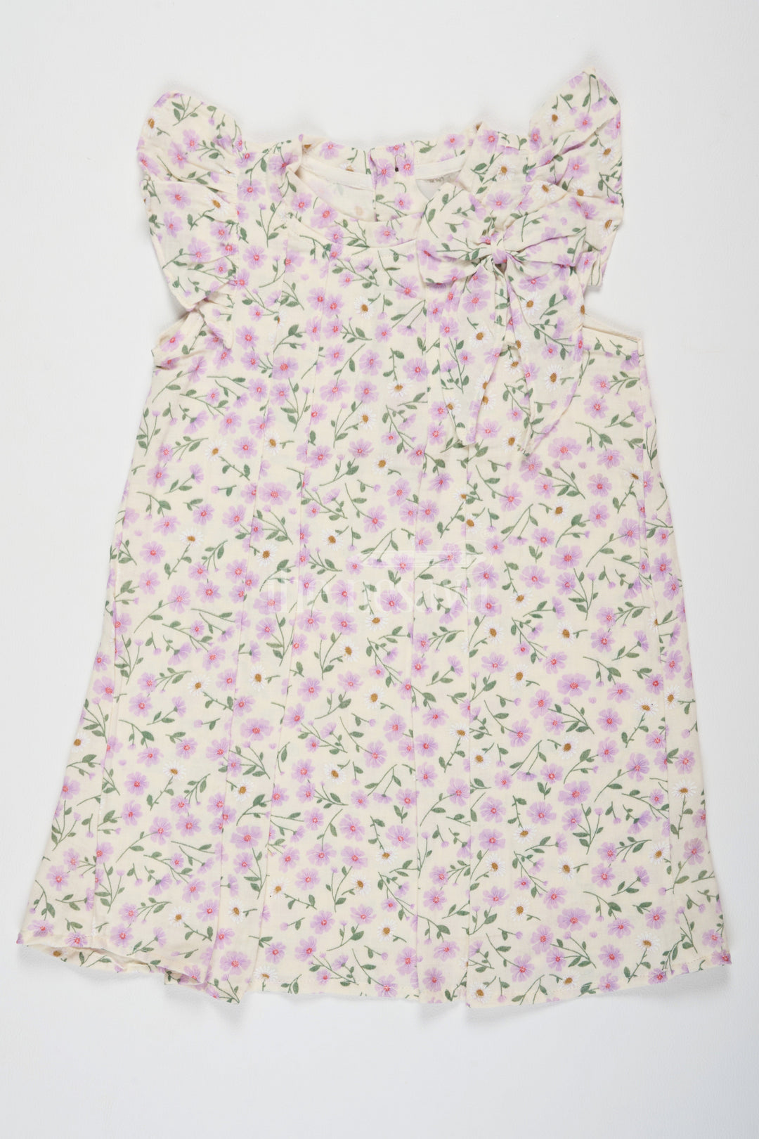 The Nesavu Girls Cotton Frock Floral Print Cotton Full Frock with Ruffle Sleeves, Double Cloth Muslin Girls Dress for Summer Gatherings Nesavu 14 (6M) / Half white BFJ672A-14 Nesavu Girls Floral Print Cotton Full Frock Ruffle Sleeves Double Cloth Muslin Summer Dress Playdates