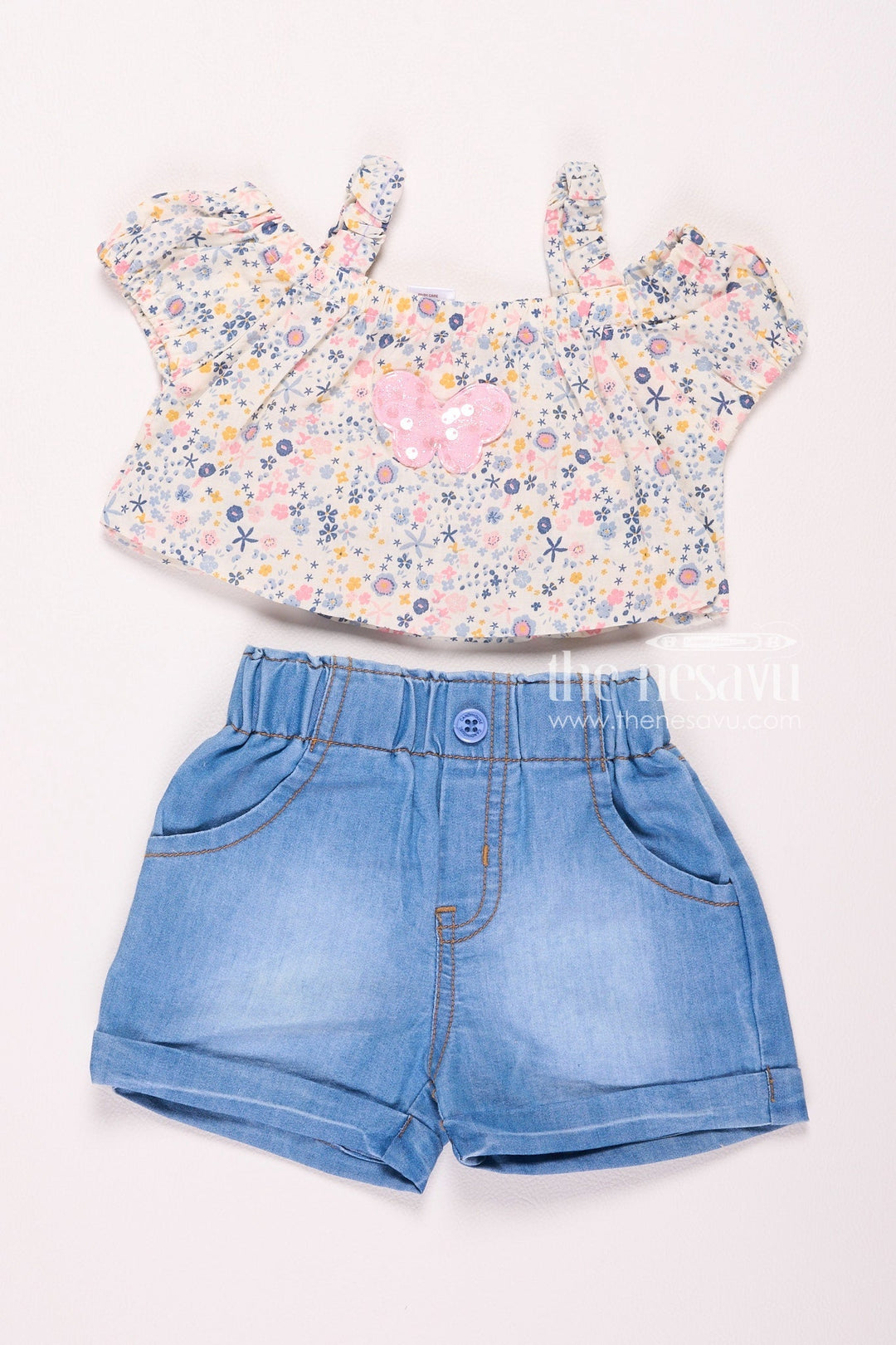 The Nesavu Baby Casual Sets Floral Top and Denim Shorts Baby Girl Set Nesavu 10 (NB) / Blue BFJ569A-10 Floral Top and Denim Shorts Baby Girl Set - Stylish & Comfortable