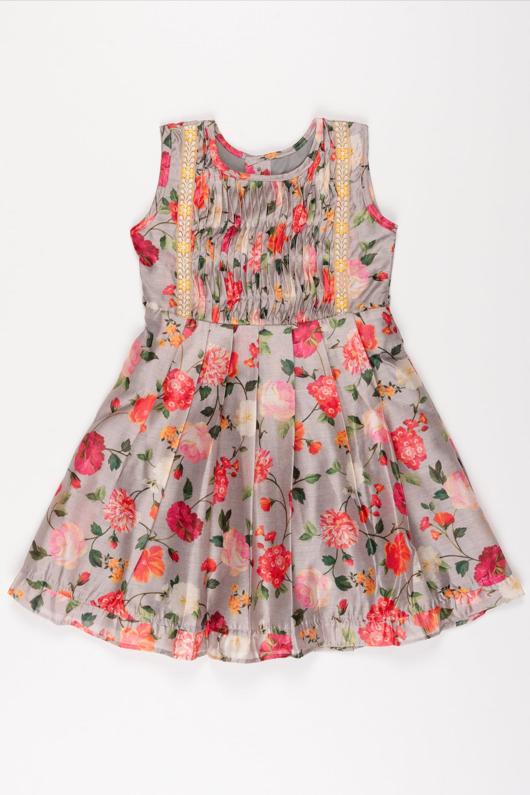 The Nesavu Girls Cotton Frock Garden Romance Floral Dress: Charming Sleeveless Frock with Vibrant Rose Print for Girls Nesavu 12 (3M) / Gray GFC1199A-12 Girls Grey Rose Print Dress | Summer Sleeveless Frock with Lace | Elegant Floral Party Wear | The Nesavu