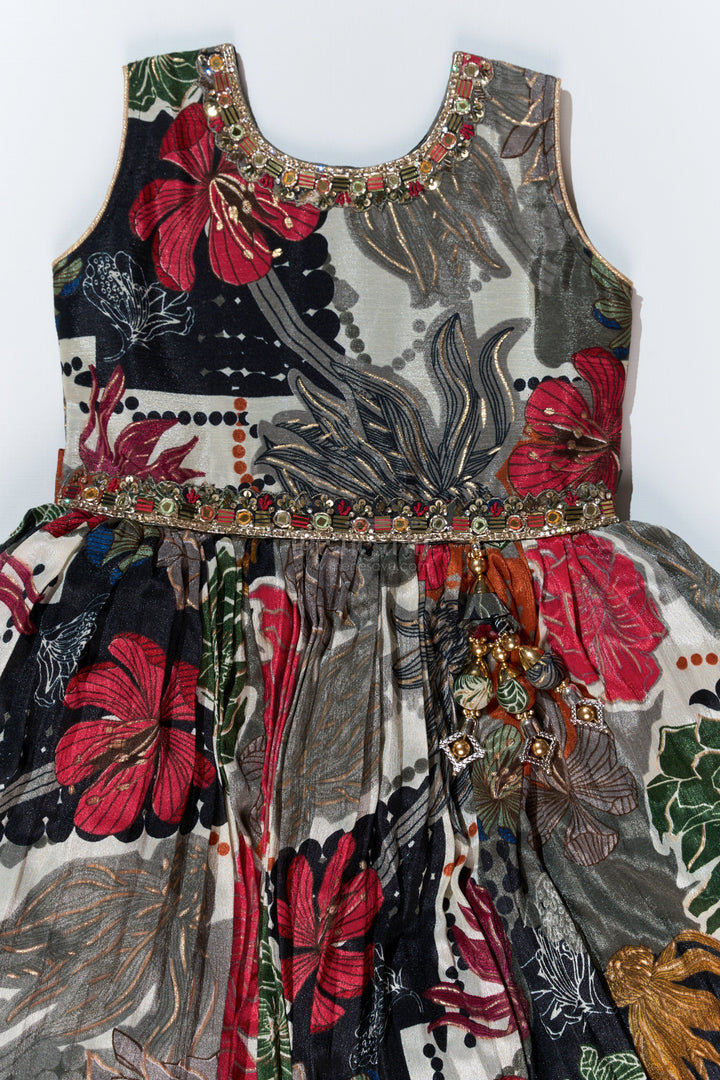 The Nesavu Girls Silk Gown Girls Black Sequin Evening Gown with Digital Floral Print and Embroidered Waist Belt Nesavu Girls Black Sequin Evening Gown Floral Digital Print Embellished Waist Belt | The Nesavu