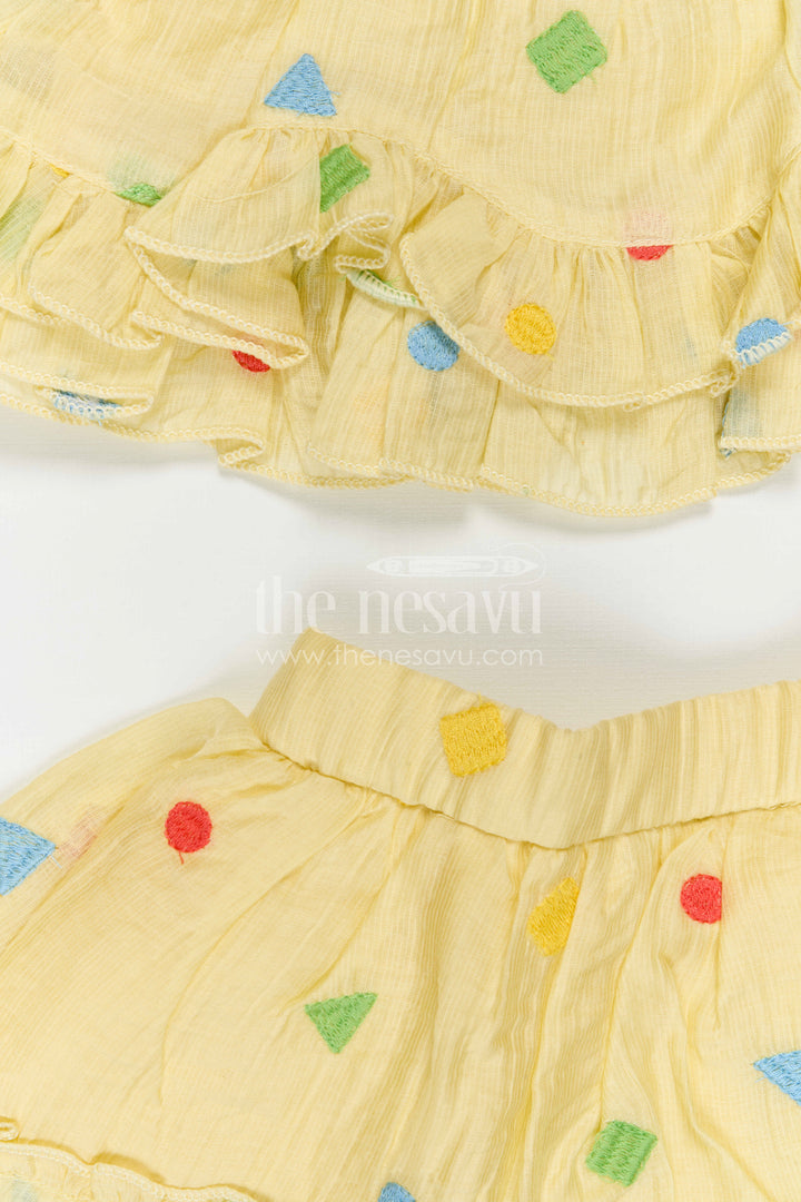 The Nesavu Baby Cotton Frocks Girls Co Ord Set Dress for Casual Outings and Playtime Nesavu Nesavu Baby Girl Cotton Frock For Casual Wear With Thread Embroidery Sleeveless Playful Design