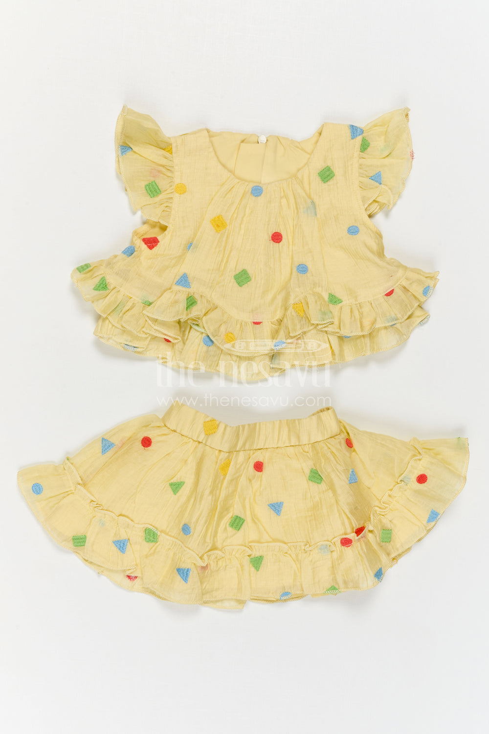 The Nesavu Baby Cotton Frocks Girls Co Ord Set Dress for Casual Outings and Playtime Nesavu Nesavu Baby Girl Cotton Frock For Casual Wear With Thread Embroidery Sleeveless Playful Design