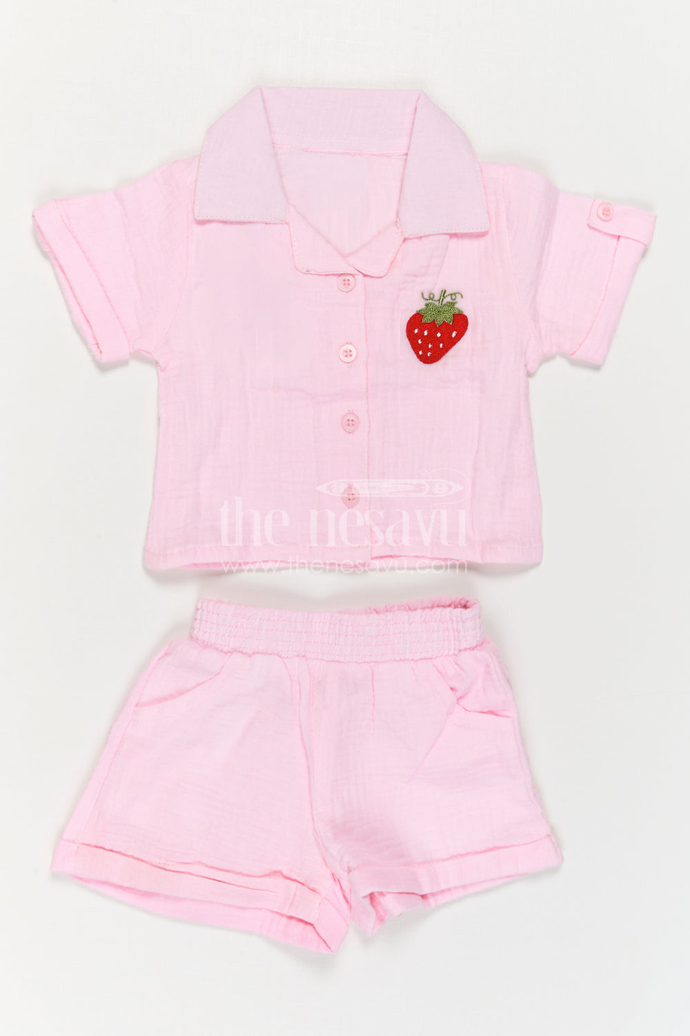 The Nesavu Girls Co-Ord Sets Girls Co Ord Set for Casual Wear and Daily Comfort Nesavu Nesavu Girls Muslin Cotton Co Ord Set For Casual Wear Breathable Lightweight Summer Outfit