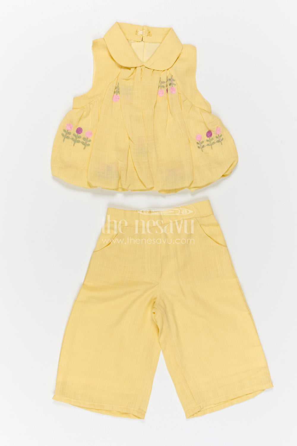 The Nesavu Girls Co-Ord Sets Girls Co Ord Set for Daily Wear and Playfultime Nesavu Nesavu Girls Co Ord Set For Daily Wear Blend Cotton With Thread Embroidery Comfortable Outfit