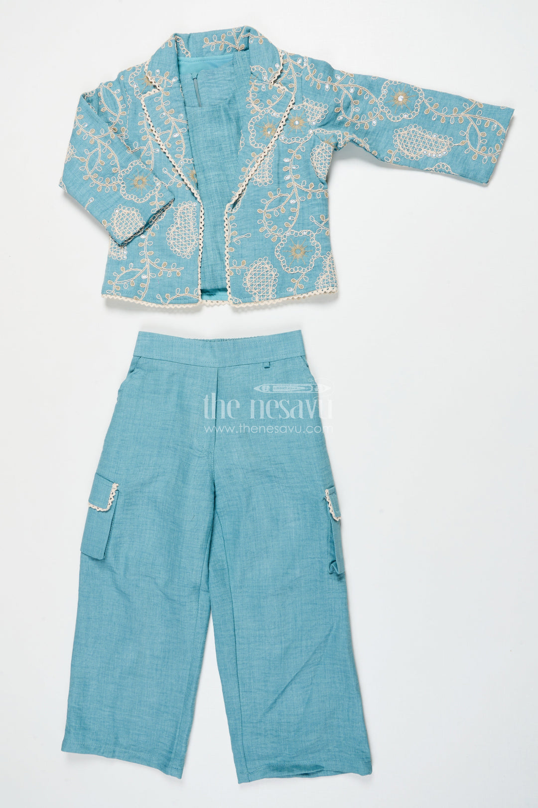 The Nesavu Girls Co-Ord Sets Girls Co-Ord Set with Thread Embroidery for Festive Events and School Programs Nesavu 24 (5Y) / Turquoise GPS643A-24 Nesavu girls three-piece co-ord set embroidered jacket ethnic school festive wear