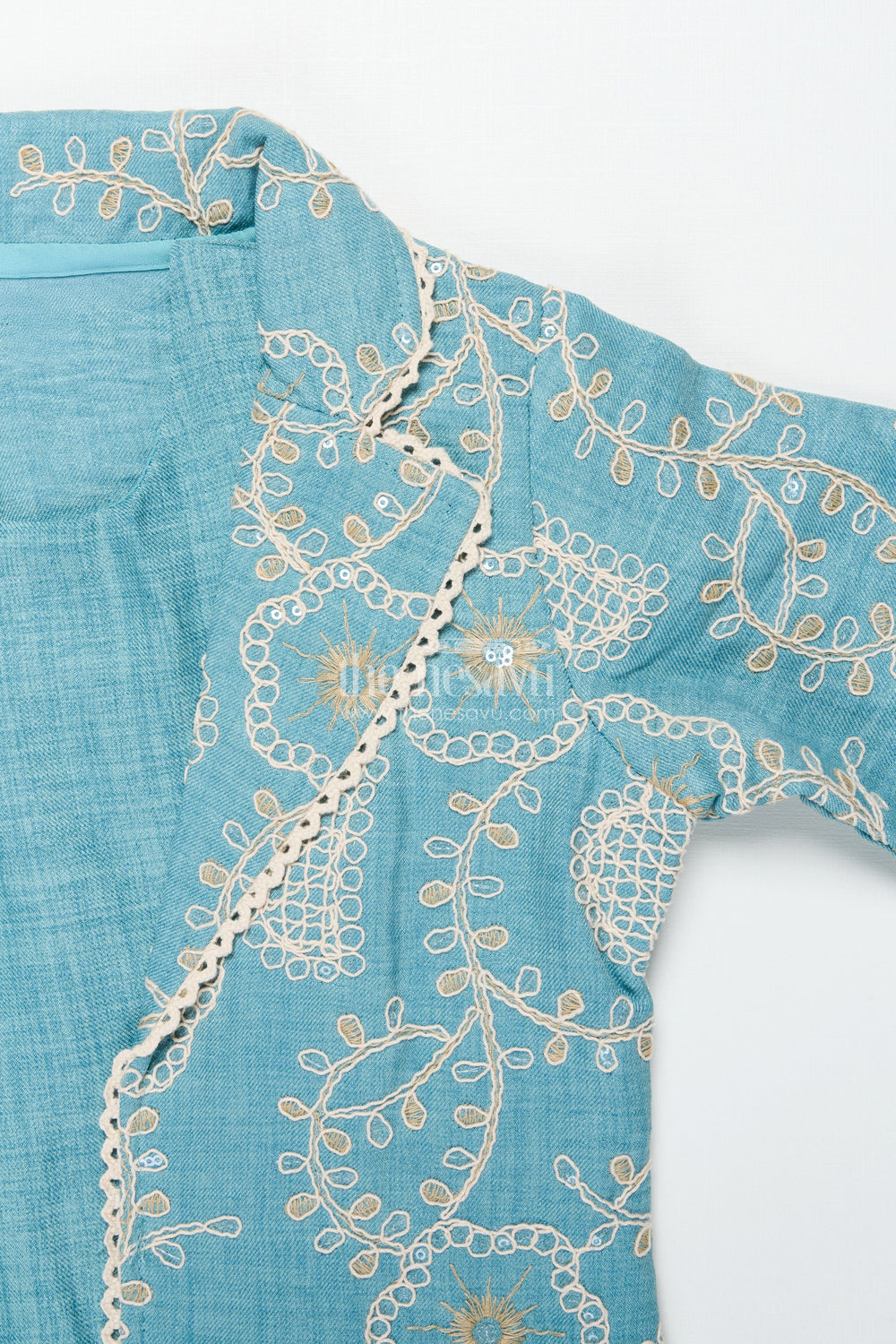 The Nesavu Girls Co-Ord Sets Girls Co-Ord Set with Thread Embroidery for Festive Events and School Programs Nesavu Nesavu girls three-piece co-ord set embroidered jacket ethnic school festive wear