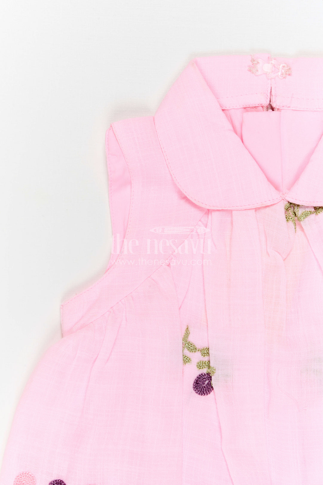The Nesavu Girls Co-Ord Sets Girls Co Ord Sets for Casual Outings and Daily Wear Nesavu Nesavu Girls Co Ord Set For Casual Wear Blend Cotton With Thread Embroidery Matching Outfit