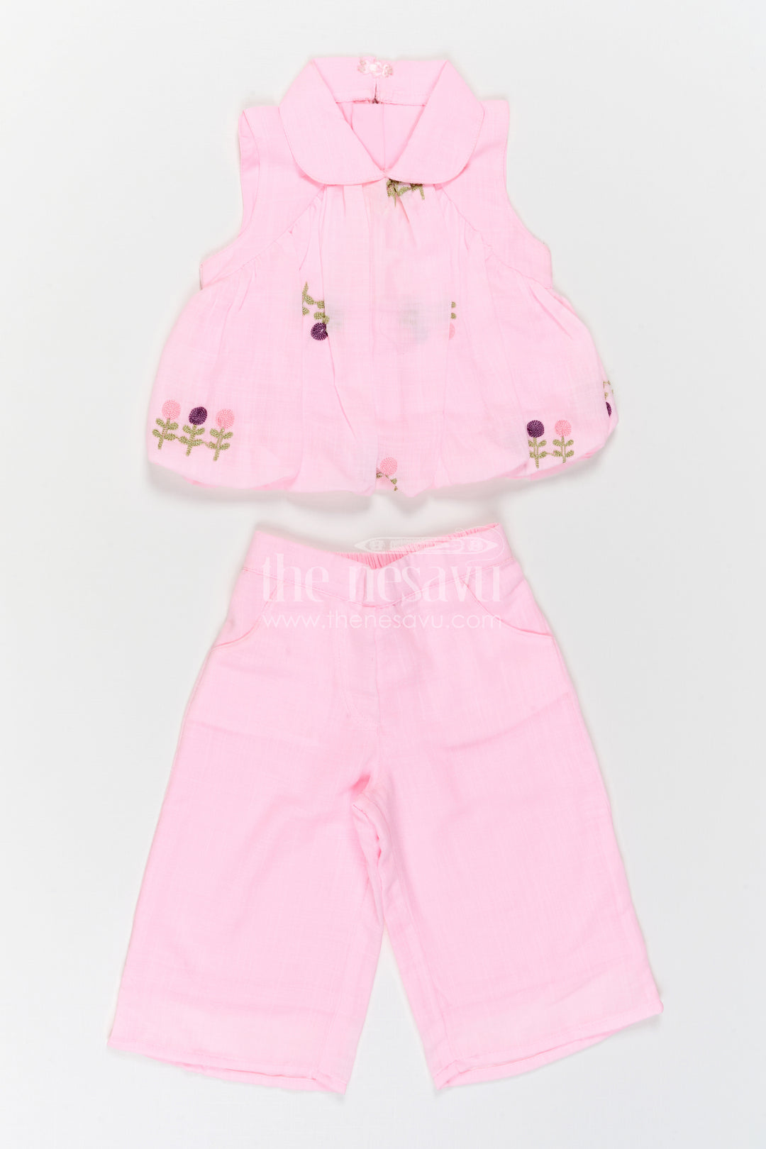 The Nesavu Girls Co-Ord Sets Girls Co Ord Sets for Casual Outings and Daily Wear Nesavu Nesavu Girls Co Ord Set For Casual Wear Blend Cotton With Thread Embroidery Matching Outfit