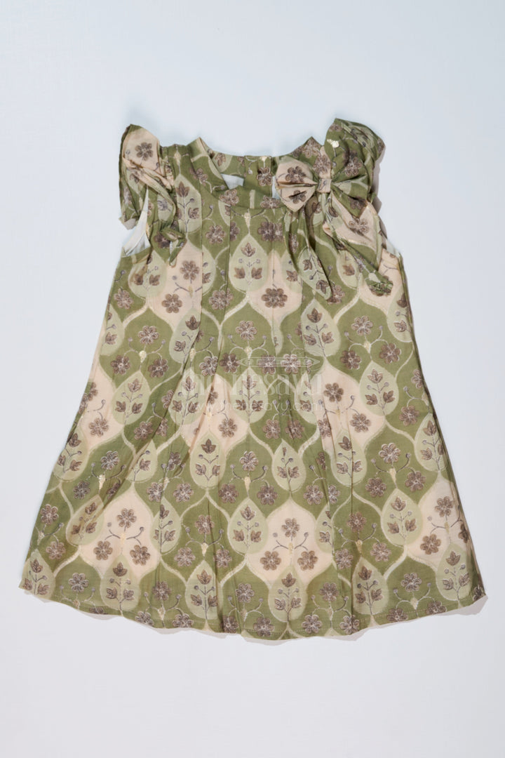 The Nesavu Girls Cotton Frock Girls Cotton Blend Dresses in Muslin Silk with Subtle Floral Print and Elegant Bow Nesavu 16 (1Y) / Green GFC1610A-16 Girls Cotton Blend Dresses Muslin Silk Subtle Floral Print Elegant Bow | The Nesavu