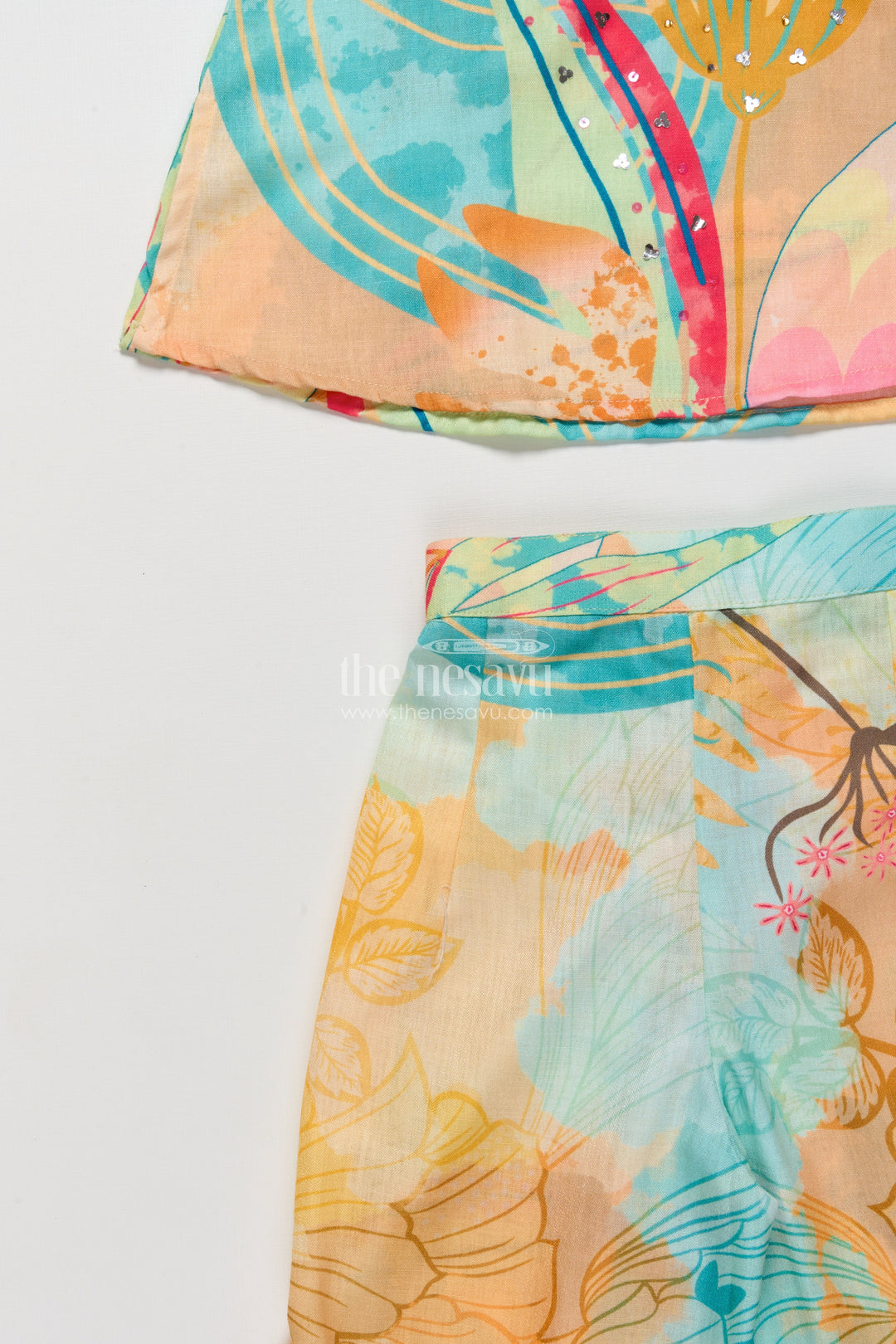 The Nesavu Girls Casual Set Girls Cotton Casual Set for Outings and Everyday Wear Nesavu Nesavu girls cotton casual set digital prints everyday outings school ethnic wear