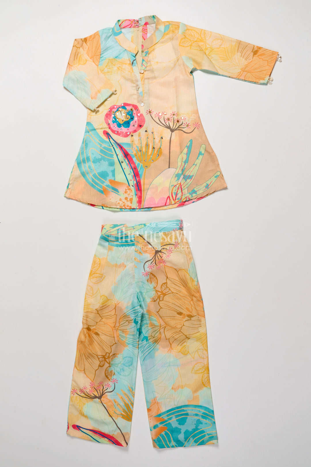 The Nesavu Girls Casual Set Girls Cotton Casual Set for Outings and Everyday Wear Nesavu Nesavu girls cotton casual set digital prints everyday outings school ethnic wear