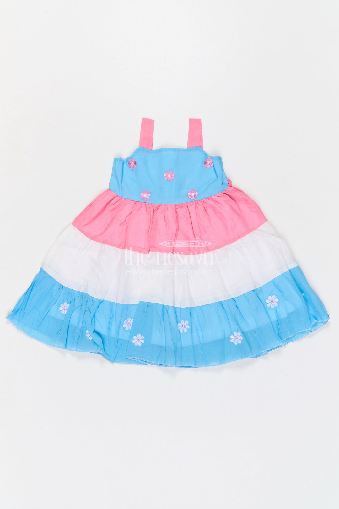 The Nesavu Girls Cotton Frock Girls Cotton Frock for Birthday Celebrations and Family Photos Nesavu 20 (3Y) / Multicolor / Cotton GFC2126B-20 Nesavu girls cotton frock for birthday celebrations twirl dresses for parties and festive occasions