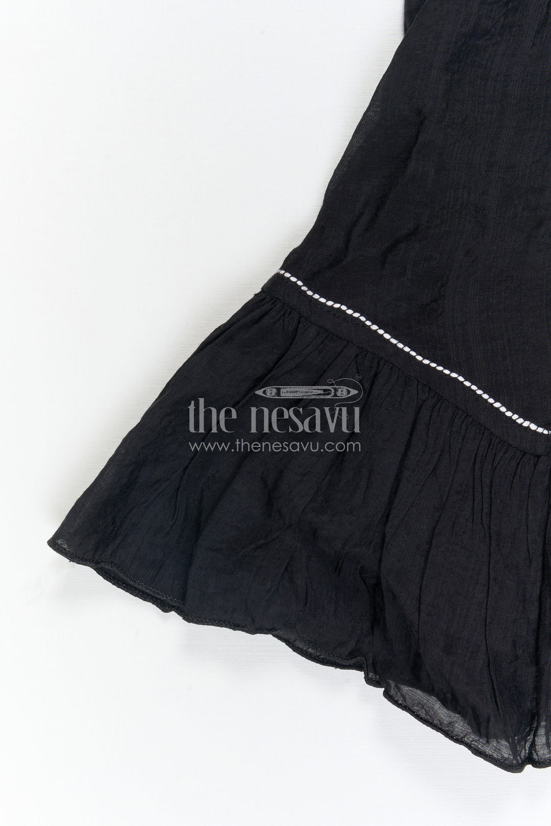 The Nesavu Girls Cotton Frock Girls Cotton Frock for Casual Wear and Outings Nesavu Nesavu Girls Cotton Frock For Casual Wear Sleeveless Blend Cotton Everyday Outfit For Kids
