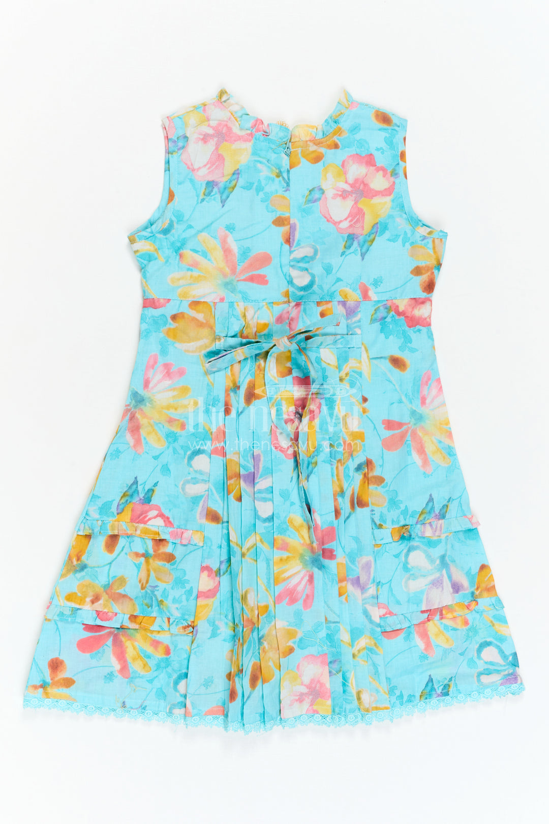 The Nesavu Girls Cotton Frock Girls Cotton Frock for Daily Wear and Park Visit Nesavu Nesavu Girls Cotton Frock With Digital Print For Daily Wear Sleeveless Casual Outfit For Kids
