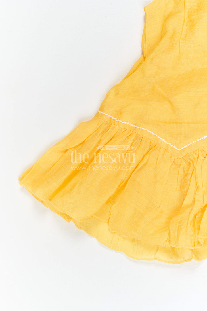 The Nesavu Girls Cotton Frock Girls Cotton Frock for Daily Wear and Playtime Nesavu Nesavu Girls Cotton Frock For Daily Wear Sleeveless Blend Cotton Playtime Outfit For Kids