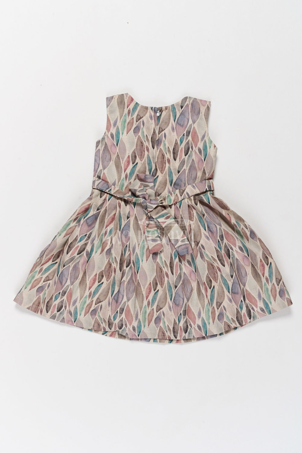 The Nesavu Girls Fancy Frock Girls Cotton Frock with Artistic Leaf Print and Chic Waist Belt Nesavu Nesavu Girls Cotton Frock Artistic Leaf Print Chic Waist Belt