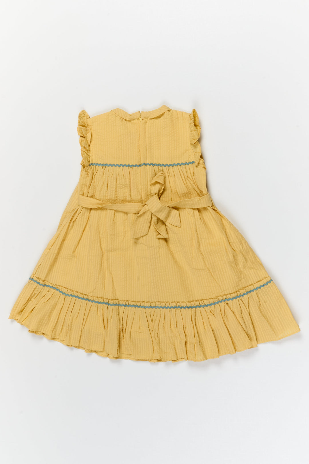 The Nesavu Girls Cotton Frock Girls Cotton Frock with Ruffles for Playful Twirls and Casual Wear Nesavu Nesavu girls cotton frock in seer sucker fabric with ruffles – ideal for twirls, park days, and summer fun