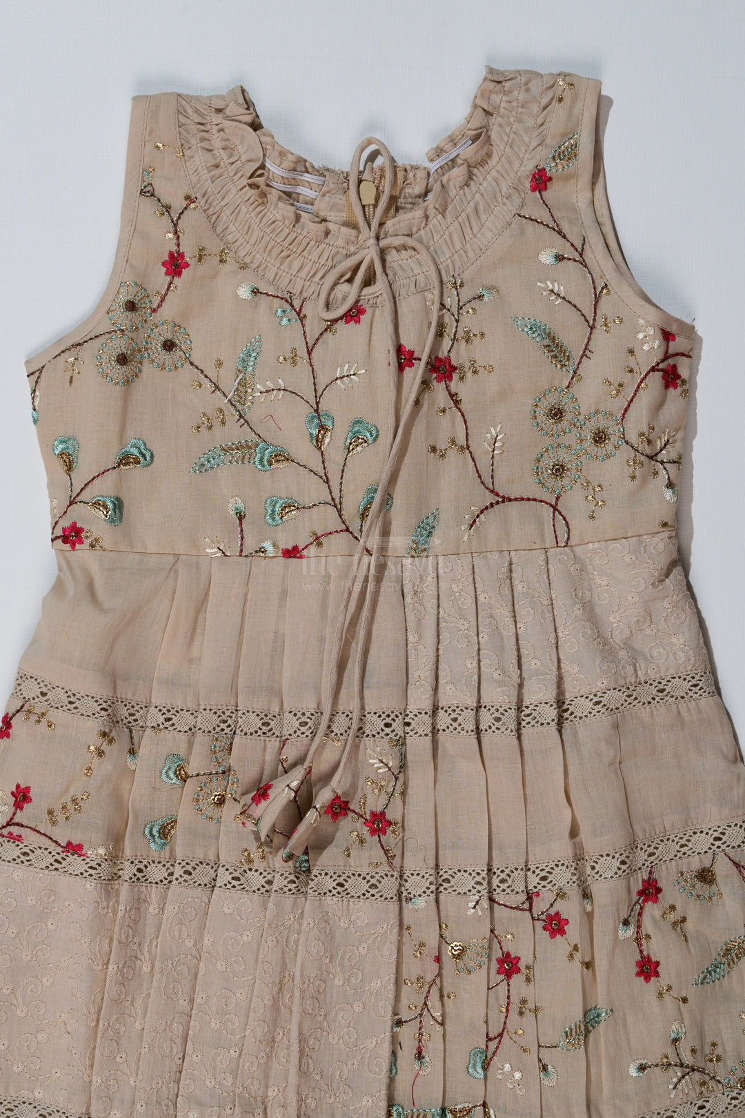 The Nesavu Girls Cotton Frock Girls Cream Frock for Kids with Floral Embroidery and Pleats for Everyday Elegance Nesavu Nesavu Girls Cream Frock Kids Embroidery Pleated Skirt Casual Festive Wear