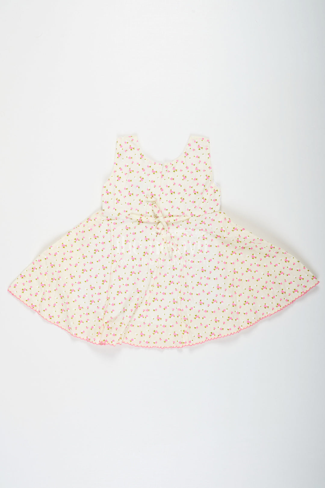 The Nesavu Baby Cotton Frocks Girls Cream Soft Cotton Dresses Online with Allover Floral Print and Lace Bow Waist Detail Nesavu Soft Cotton Dresses Online Girls Allover Floral Print Lace Waist Bow Detail | The Nesavu