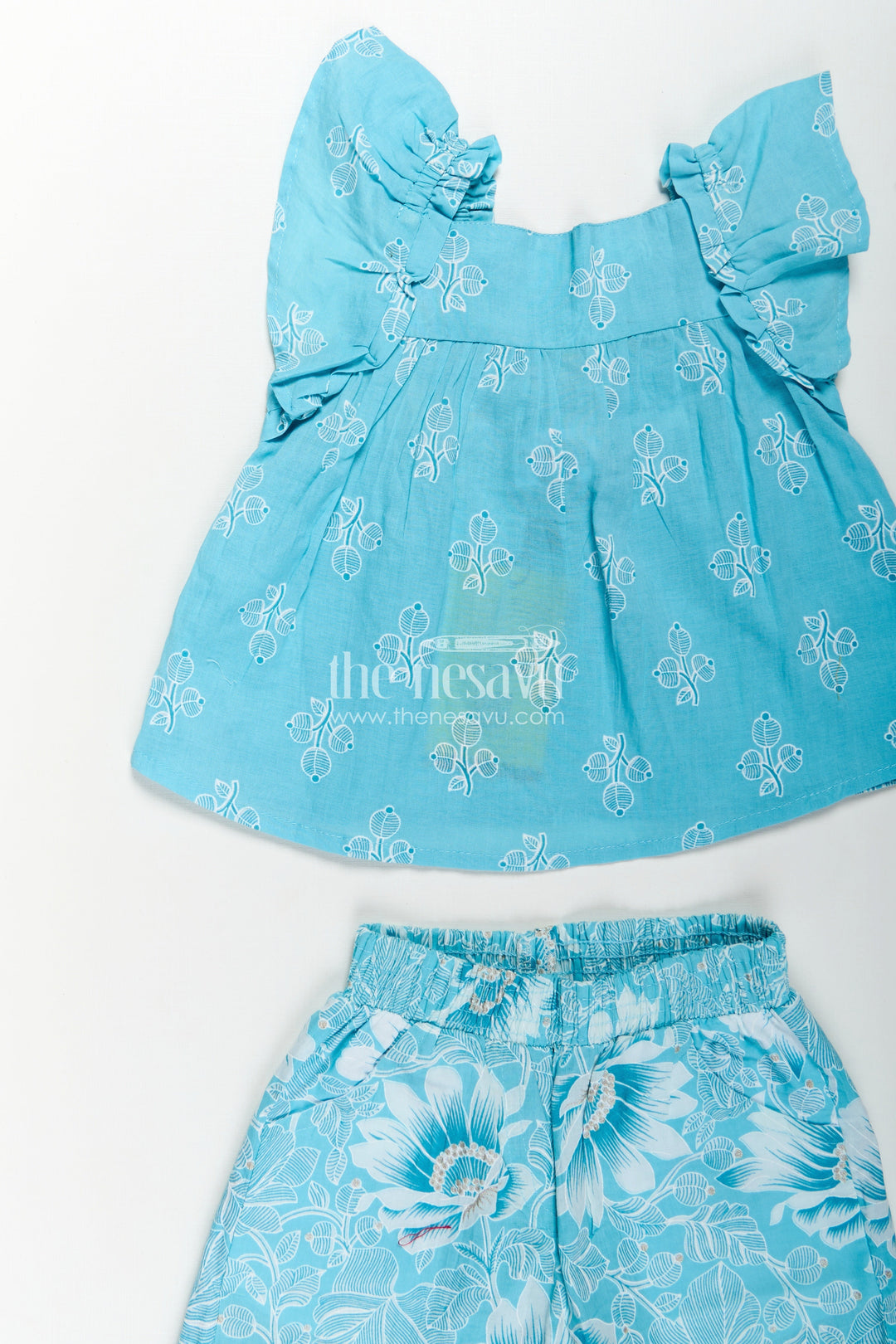 The Nesavu Baby Casual Sets Girls Designer Infant Clothes in Blue Cotton with Paisley Digital Print Sleeveless Top and Shorts Set Nesavu Girls Designer Infant Clothes Blue Cotton Paisley Print Sleeveless Top Shorts | The Nesavu