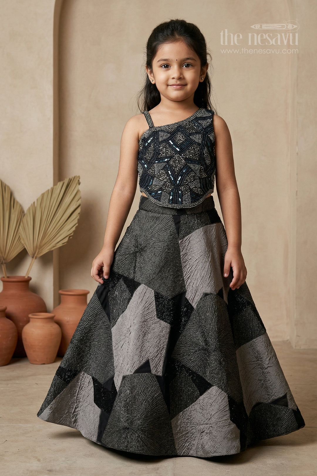 The Nesavu Girls Lehenga Choli Girls Designer Lehenga Choli for Weddings and Evening Celebrations Nesavu 24 (5Y) / Black / Georgette GL886A-24 Nesavu girls crushed georgette designer lehenga choli for weddings and evening celebrations