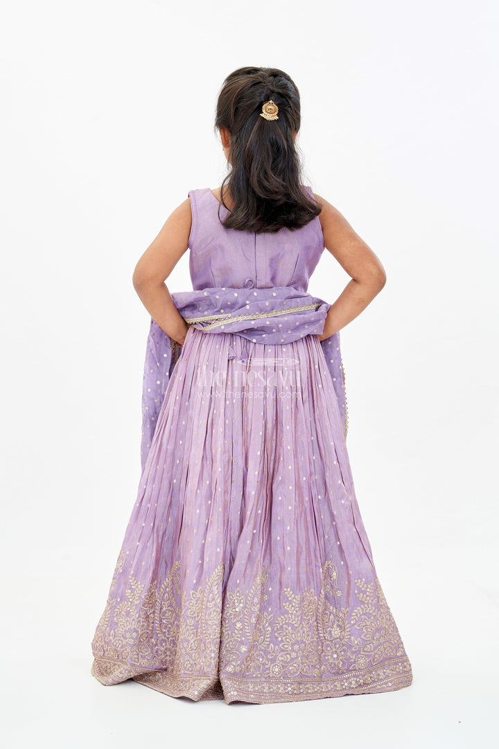 The Nesavu Girls Lehenga Choli Girls Embroidered Purple Lehenga with Floral Threadwork and Golden Border Detailing Nesavu Girls Embroidered Purple Wedding Lehenga Gold Border Designer Dupatta | The Nesavu