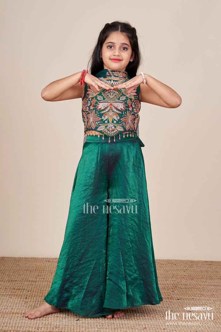 The Nesavu Girls Sharara / Plazo Set Girls Embroidered Sharara Kurti Set for Festive Celebrations Nesavu 24 (5Y) / Green GPS802B-24 Nesavu girls embroidered sharara kurti set organza weddings festive wear