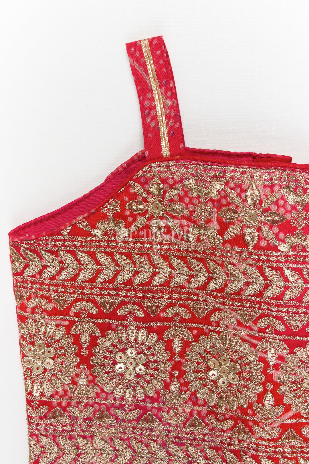 The Nesavu Girls Ethnic Lehenga Girls Ethnic Lehenga Set with Embroidered Blouse for Festive Occasions Nesavu Nesavu girls lehenga set with designer embroidered blouse and twirl-friendly modal silk skirt
