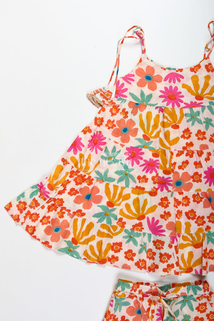 The Nesavu Girls Casual Set Girls Floral Cotton Casual Set with Flared Top and Pants Nesavu Nesavu Girls Floral Cotton Casual Set Tiered Top Jogger Pants Everyday Ethnic Style