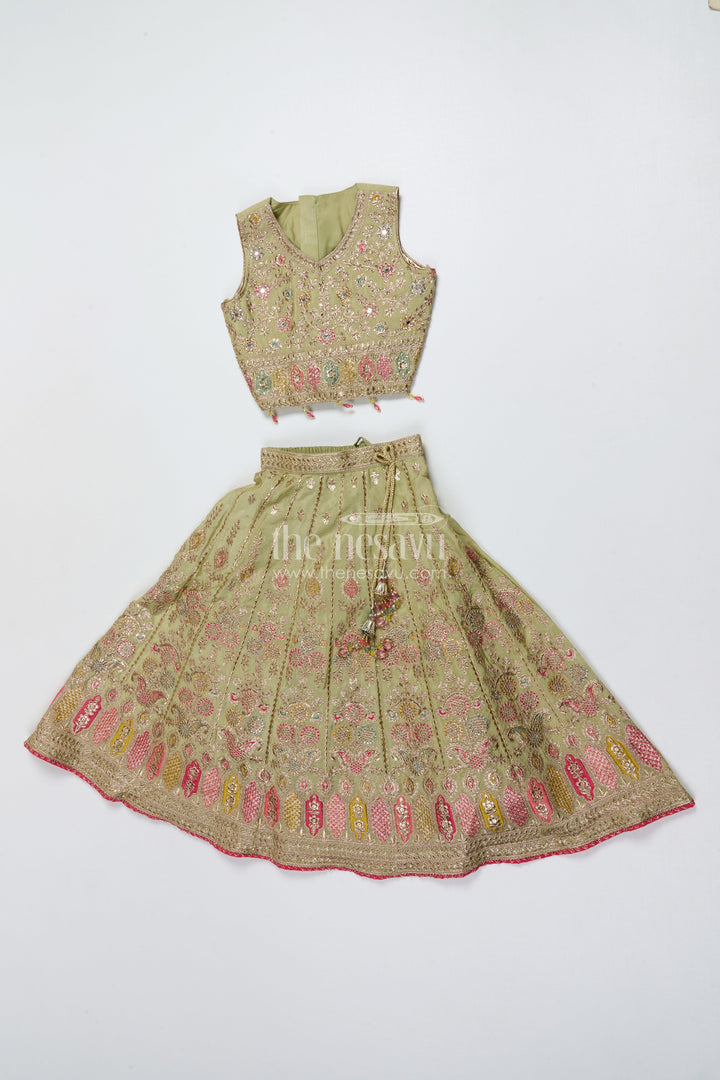 The Nesavu Girls Lehenga Choli Girls Lehenga Choli for Wedding and Festive Celebrations Nesavu 22 (4Y) / Green GL846A-22 Nesavu girls lehenga choli green silk designer embroidery weddings Diwali