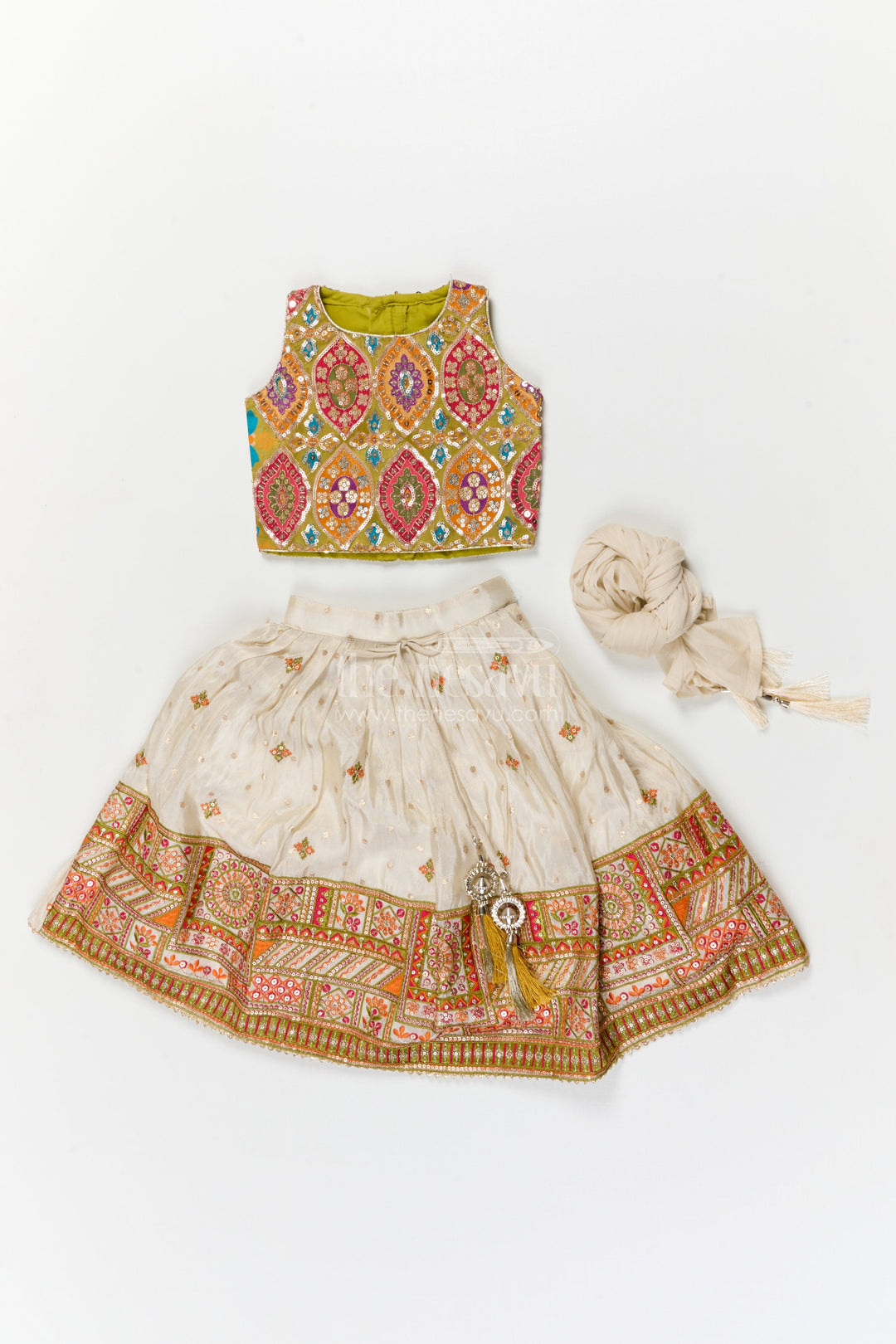 The Nesavu Girls Lehenga Choli Girls Lehenga Choli for Weddings and Traditional Family Functions Nesavu Nesavu girls lehenga choli for weddings and traditional celebrations with embroidered blouse