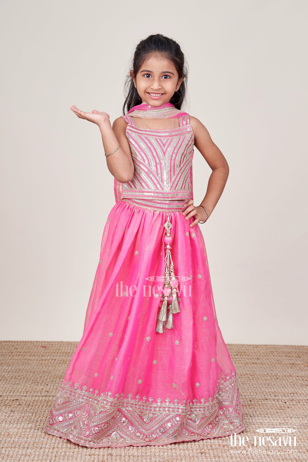 The Nesavu Girls Lehenga Choli Girls Lehenga Choli Set for Weddings and Festive Occasions Nesavu 24 (5Y) / Pink GL757C-24 Nesavu designer lehenga choli girls embroidered georgette blouse flared festive skirt