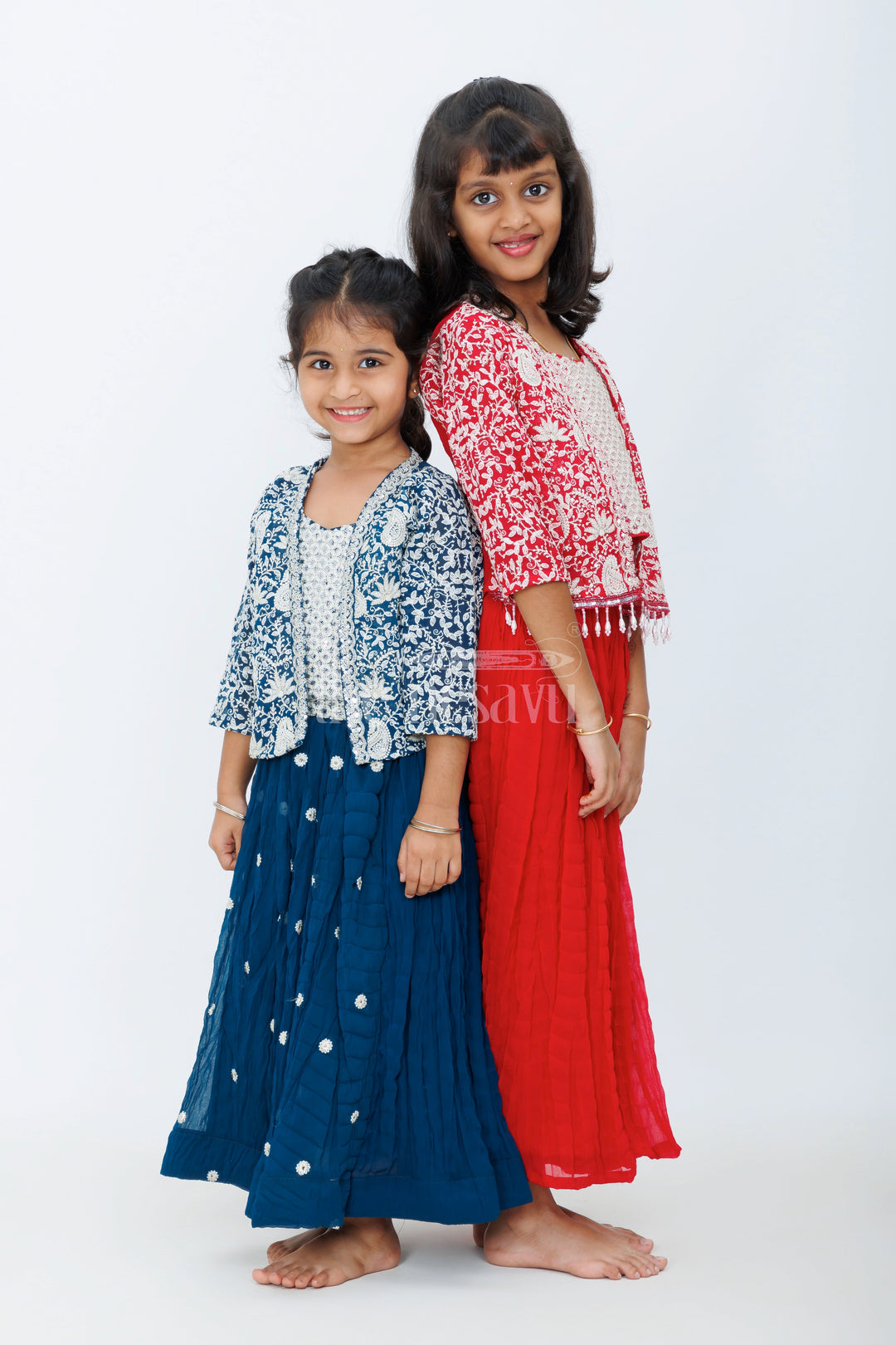 The Nesavu Girls Lehenga Choli Girls Lehenga Choli Set in Blue with Embroidered Jacket and Paisley Floral Motifs Nesavu Nesavu Girls Lehenga Choli Set Navy Blue Paisley Embroidery Sequins