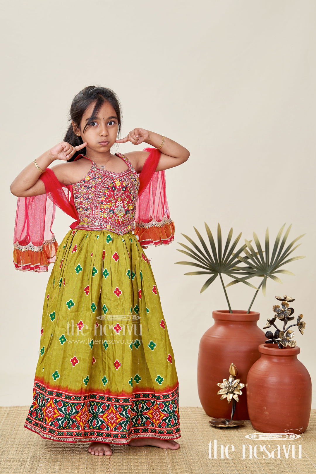 The Nesavu Girls Lehenga Choli Girls Lehenga Choli with Digital Print for Navratri and Festive Occasions Nesavu 16 (1Y) / Red GL805A-16 Nesavu Girls Printed Lehenga Choli Dupatta Ethnic Navratri Outfit Viscose Modal Blend